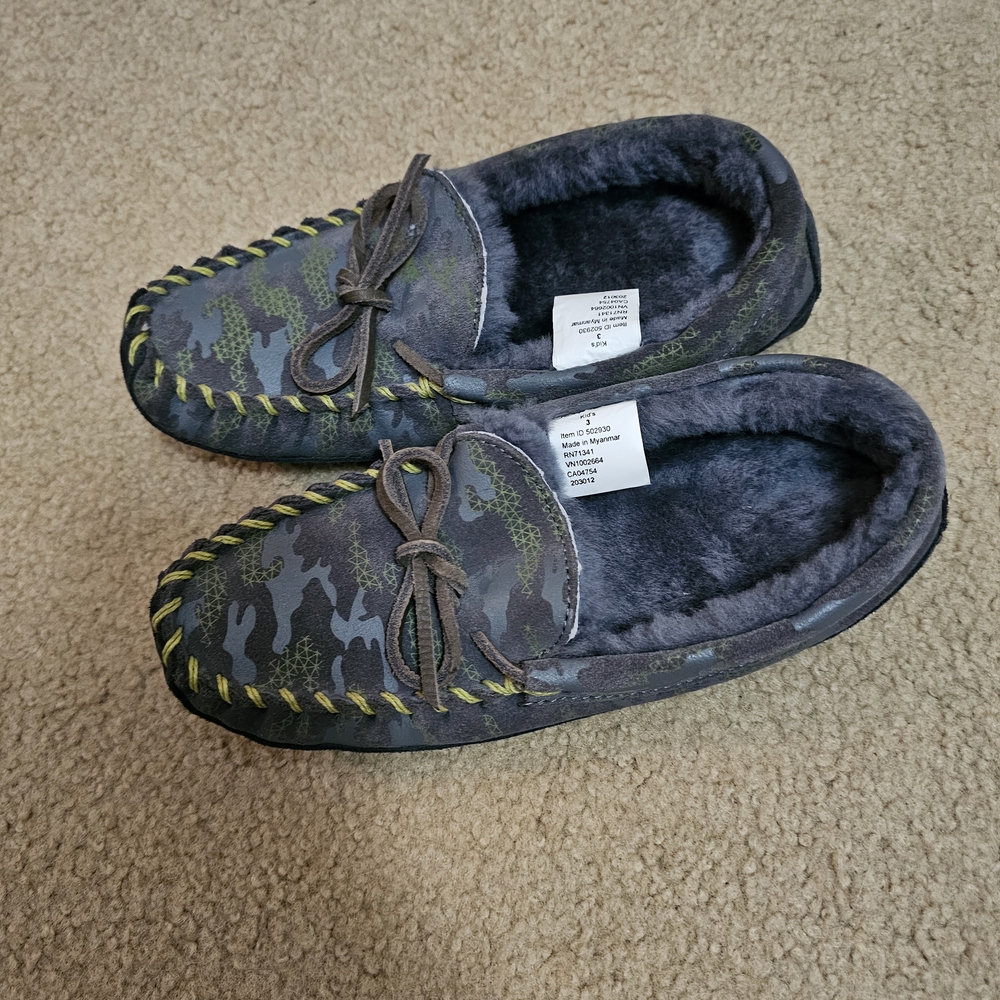 L.L. Bean Kids Camouflage Slippers with Green Accents